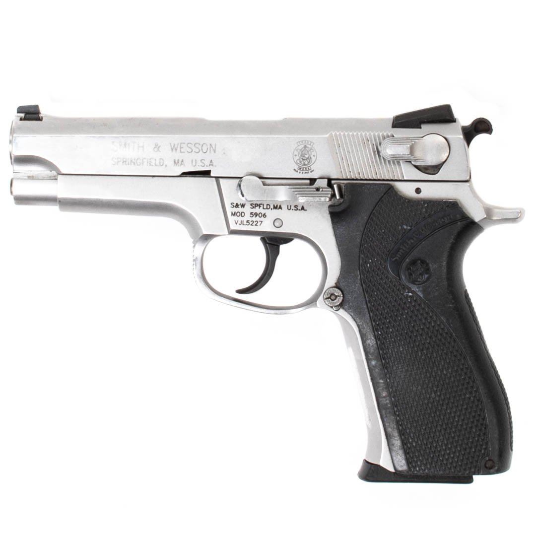 Smith & Wesson 5906
